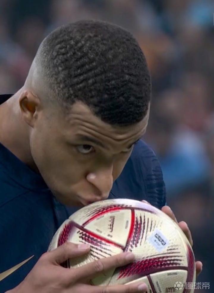 包含西班牙网球队碾压世界网球队,西西帕斯完成帽子戏法的词条 包含西班牙网球队碾压世界网球队,西西帕斯完成帽子戏法的词条