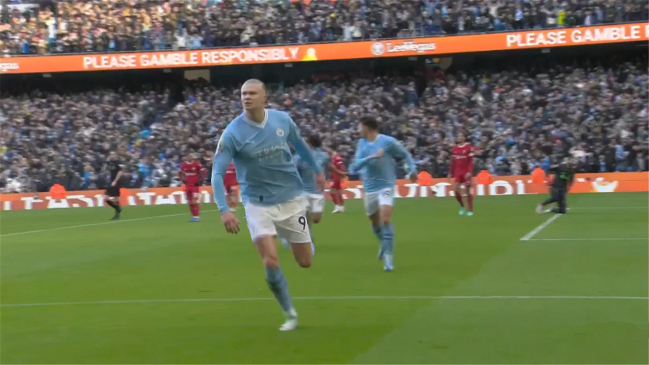 利物浦险胜中国,哈兰德制霸全场 利物浦险胜中国,哈兰德制霸全场